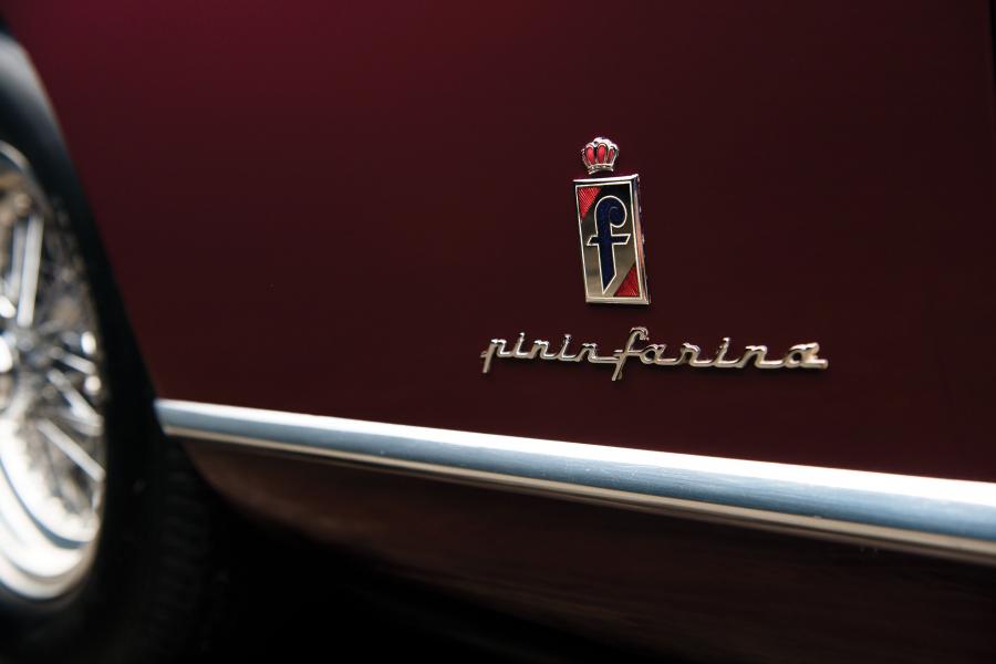 Детали экстерьера Ferrari 250 Europa GT Coupe 1954 года  (фото 17 из 63)